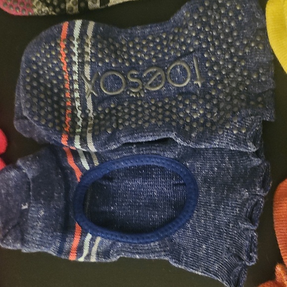 Toesox Multi-Color Collection - Picture 6 of 8
